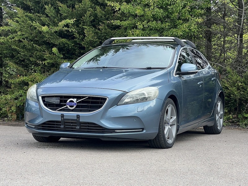 Volvo V40 T4 Se Lux - U11966