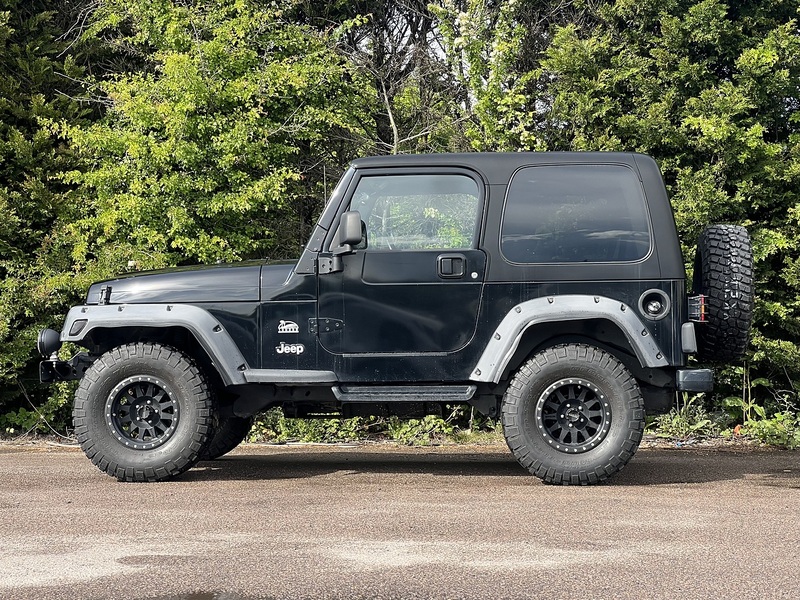 Jeep Wrangler Sahara - U11967