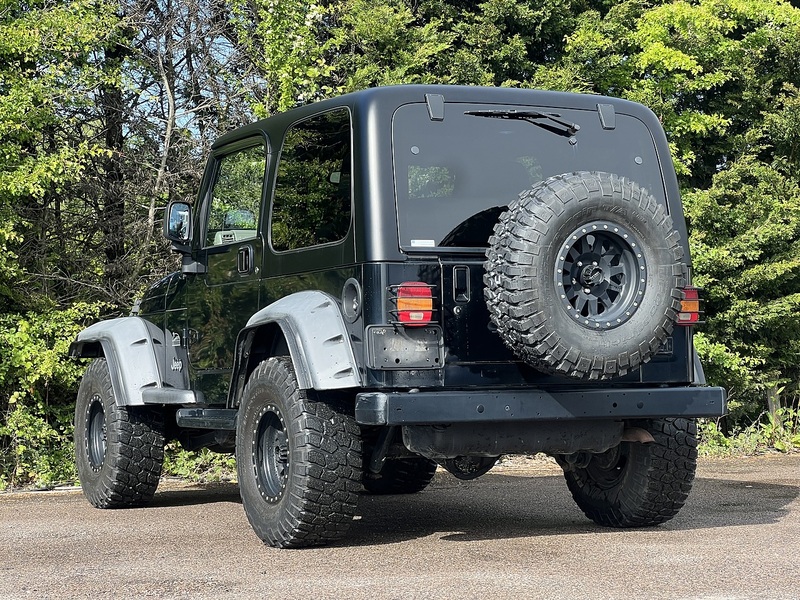 Jeep Wrangler Sahara - U11967