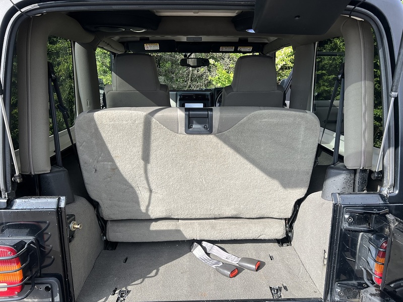 Jeep Wrangler Sahara - U11967