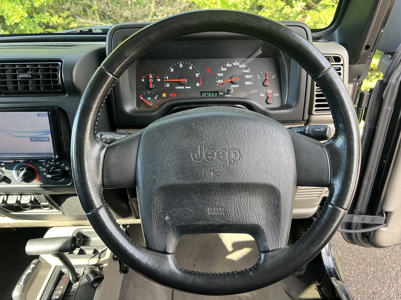 Jeep Wrangler Sahara - U11967
