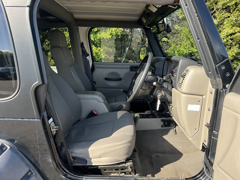 Jeep Wrangler Sahara - U11967