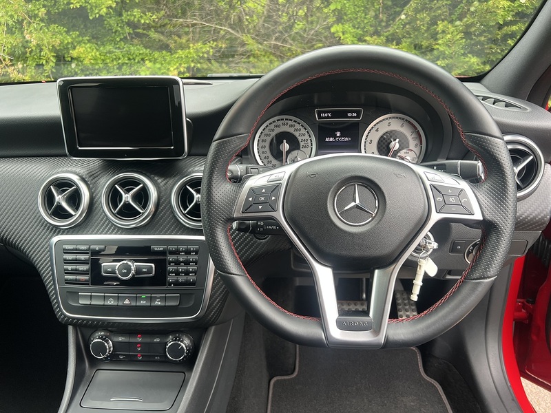 Mercedes-Benz A-Class A200 Amg Night Edition - U11974