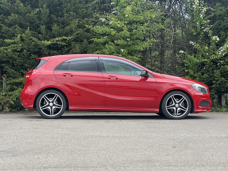 Mercedes-Benz A-Class A200 Amg Night Edition - U11974