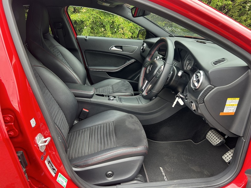Mercedes-Benz A-Class A200 Amg Night Edition - U11974