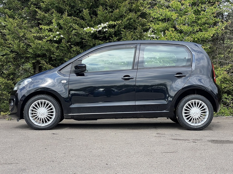 Volkswagen Up High Up - U11975