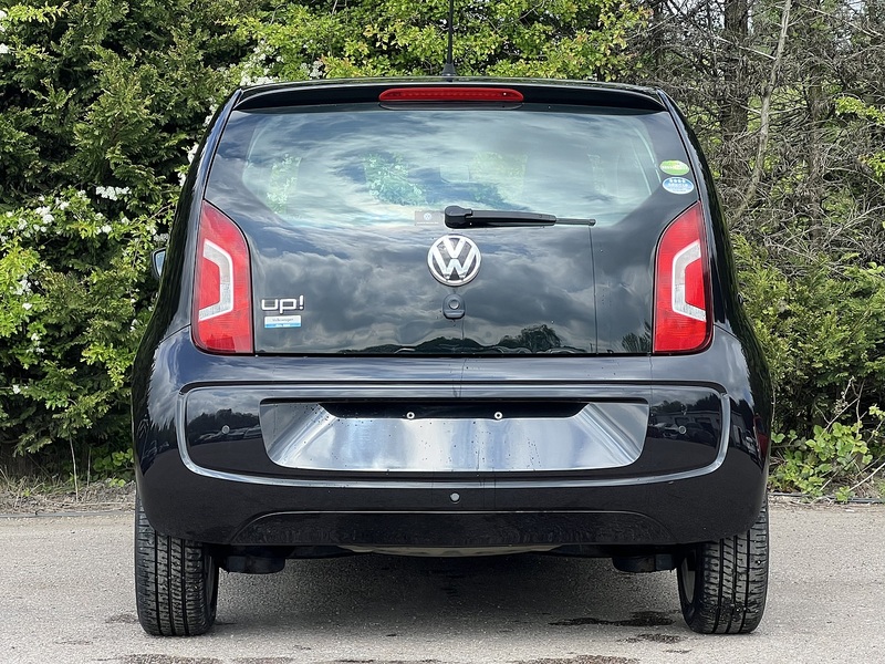 Volkswagen Up High Up - U11975