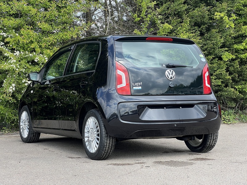 Volkswagen Up High Up - U11975