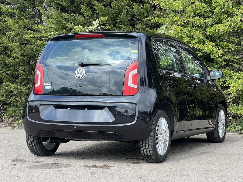 Volkswagen Up High Up - U11975