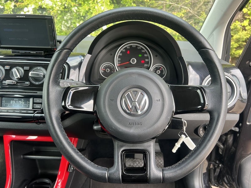 Volkswagen Up High Up - U11975