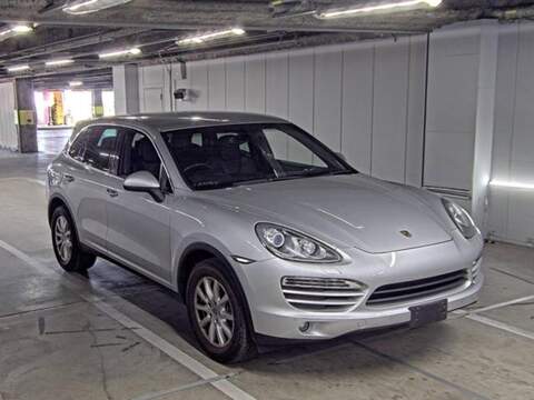 Porsche Cayenne 2.0T SUV 5dr Petrol PDK 4WD Euro 6 (s/s) (245 ps)