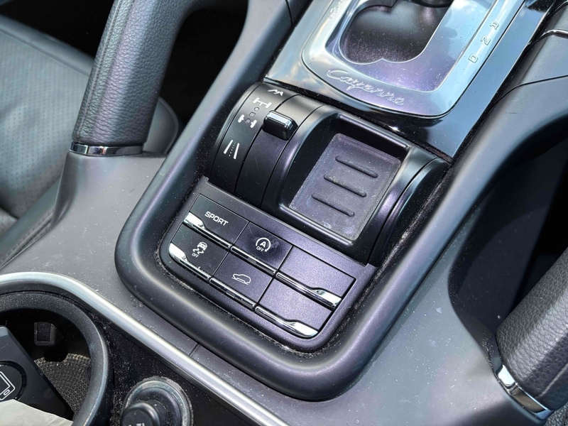 Porsche Cayenne V6 Tiptronic S - U11977