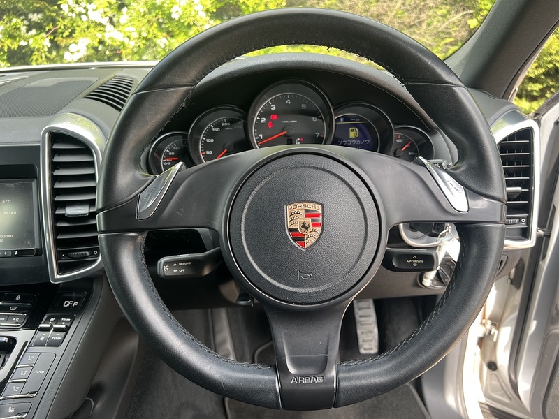 Porsche Cayenne V6 Tiptronic S - U11977