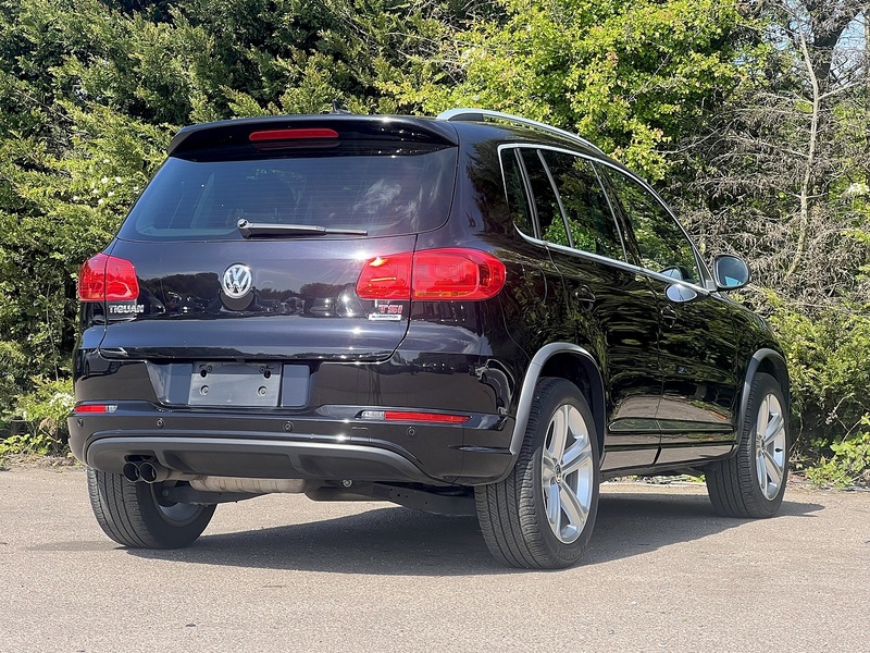 Volkswagen Tiguan R-Line Tsi Bluemotion Technology 4Motion - U11978