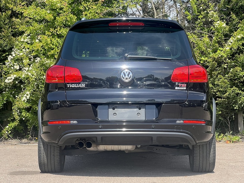 Volkswagen Tiguan R-Line Tsi Bluemotion Technology 4Motion - U11978