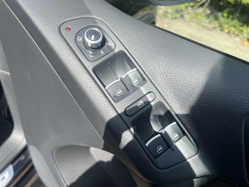 Volkswagen Tiguan R-Line Tsi Bluemotion Technology 4Motion - U11978