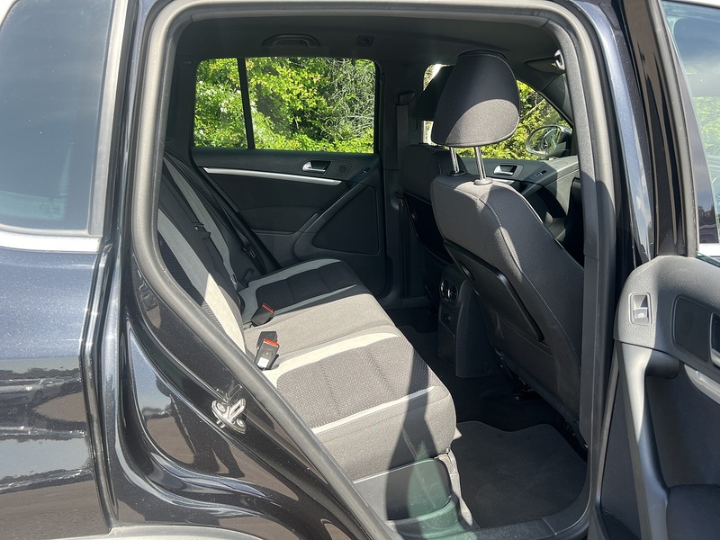 Volkswagen Tiguan R-Line Tsi Bluemotion Technology 4Motion - U11978