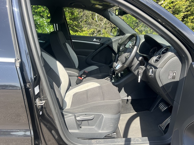 Volkswagen Tiguan R-Line Tsi Bluemotion Technology 4Motion - U11978