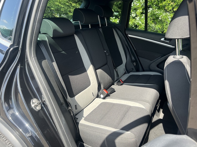 Volkswagen Tiguan R-Line Tsi Bluemotion Technology 4Motion - U11978
