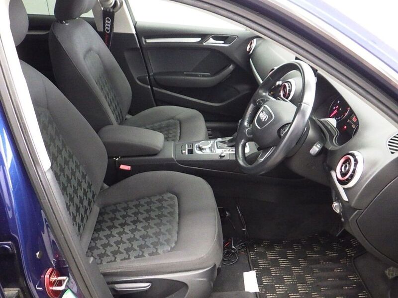 Audi A3 Sportback Tfsi Sport - U11979