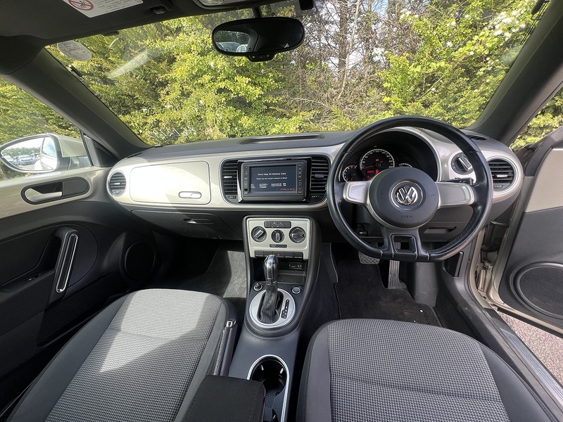 Volkswagen Beetle Design Tsi Dsg - U11981
