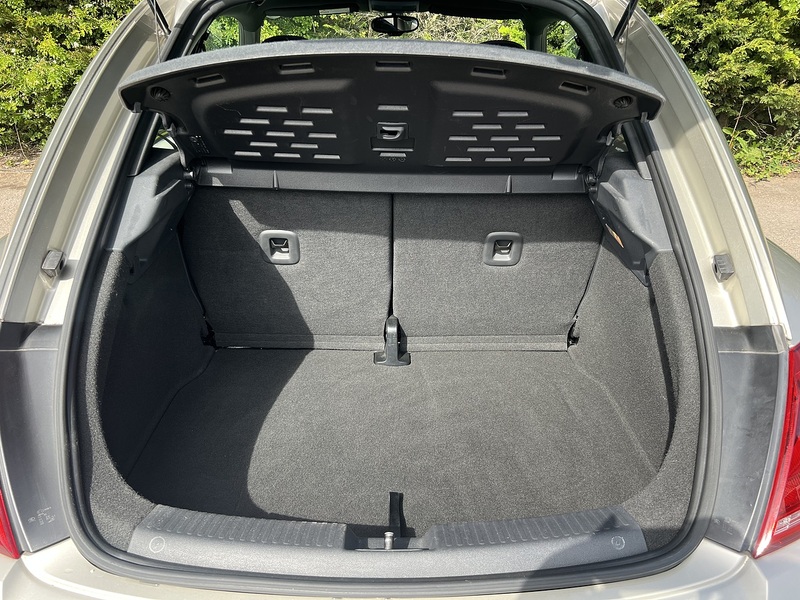 Volkswagen Beetle Design Tsi Dsg - U11981