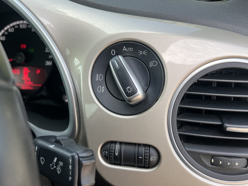 Volkswagen Beetle Design Tsi Dsg - U11981