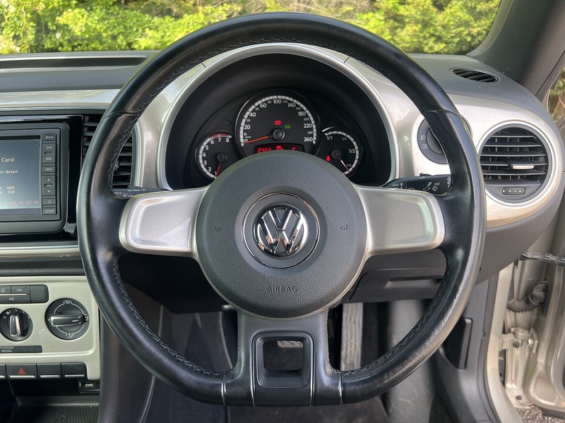 Volkswagen Beetle Design Tsi Dsg - U11981