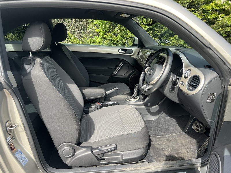 Volkswagen Beetle Design Tsi Dsg - U11981