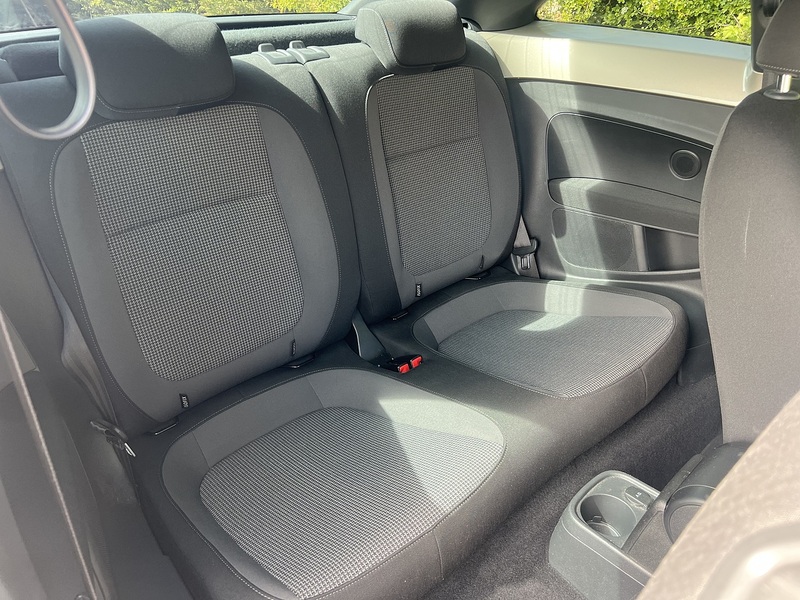 Volkswagen Beetle Design Tsi Dsg - U11981