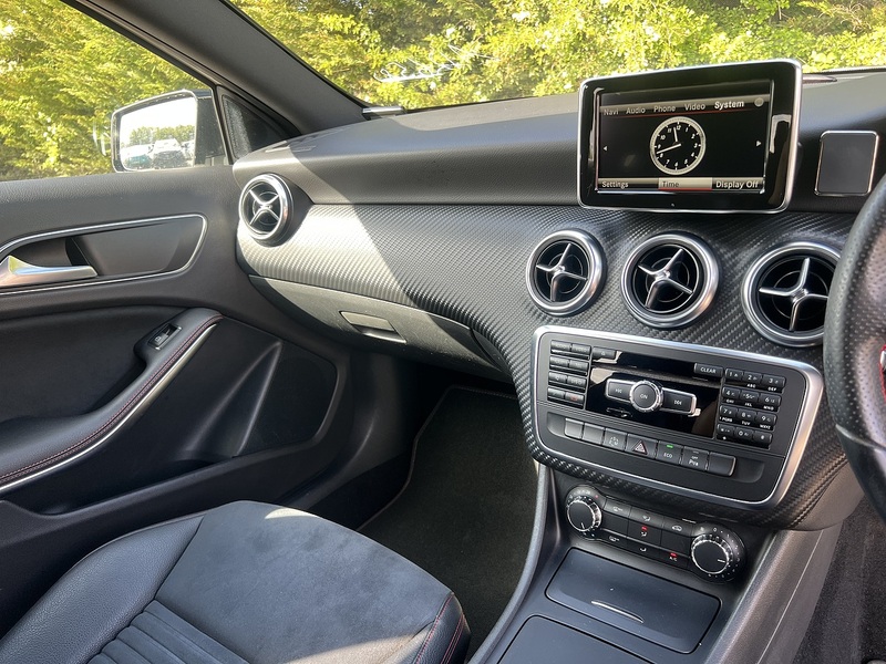 Mercedes-Benz A-Class A 180 Amg Line - U11983