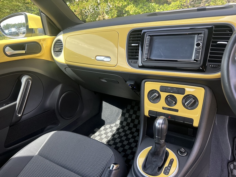 Volkswagen Beetle Design Tsi Dsg - U11984