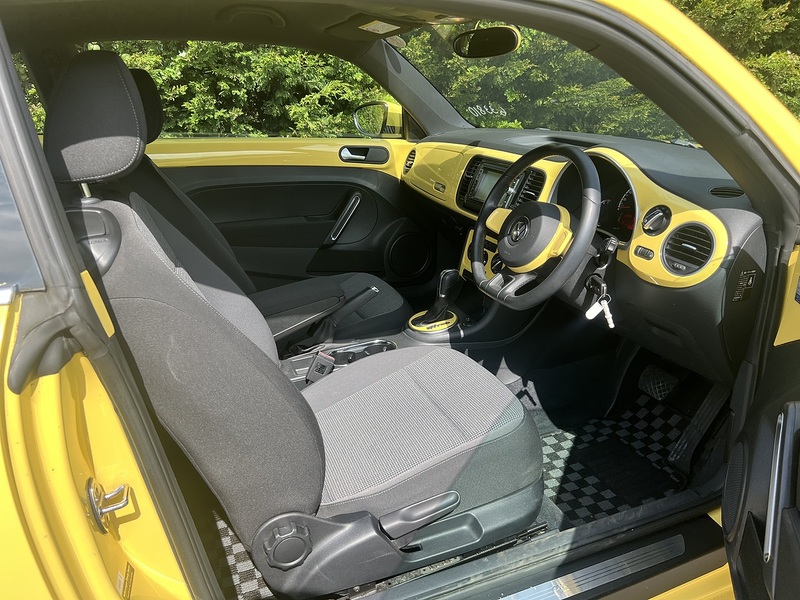 Volkswagen Beetle Design Tsi Dsg - U11984
