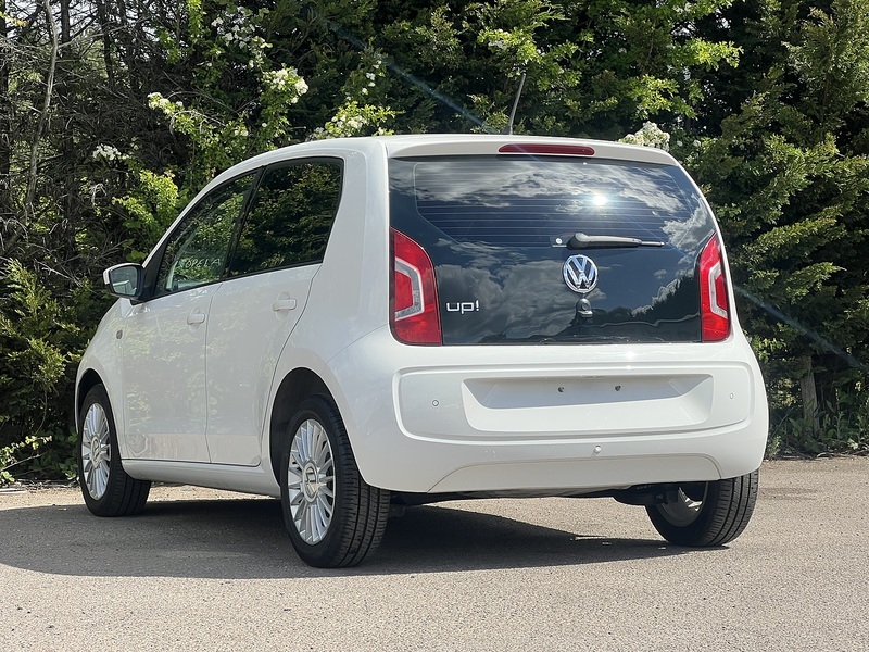 Volkswagen Up High Up - U11985