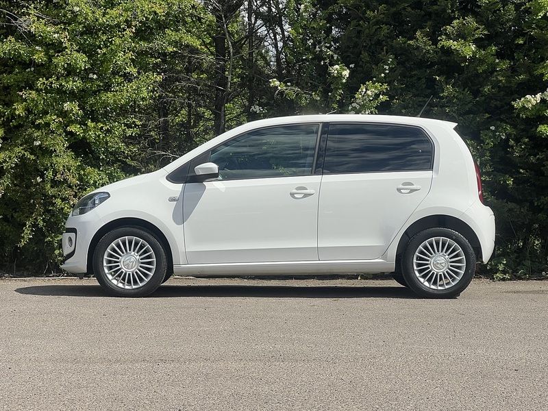 Volkswagen Up High Up - U11985