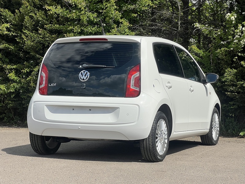 Volkswagen Up High Up - U11985