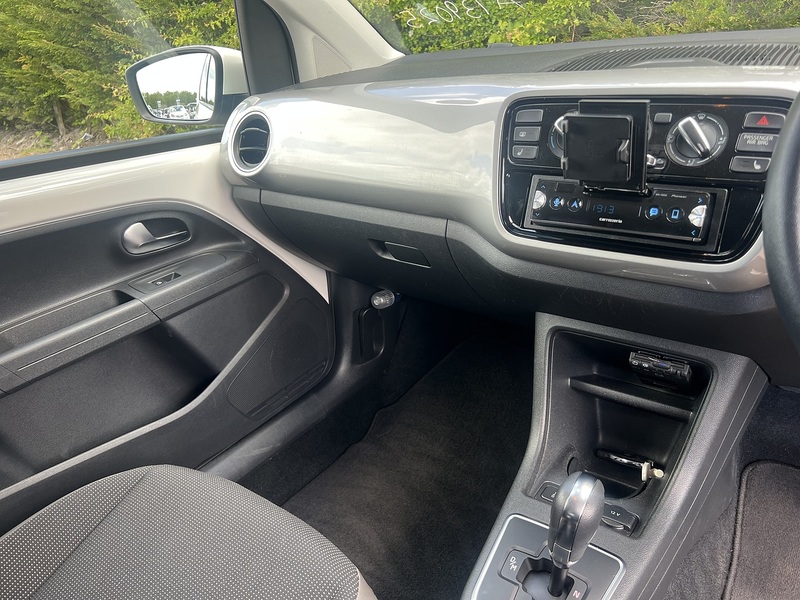 Volkswagen Up High Up - U11985