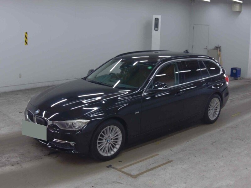 BMW 3 Series 320D Luxury Touring - U11986