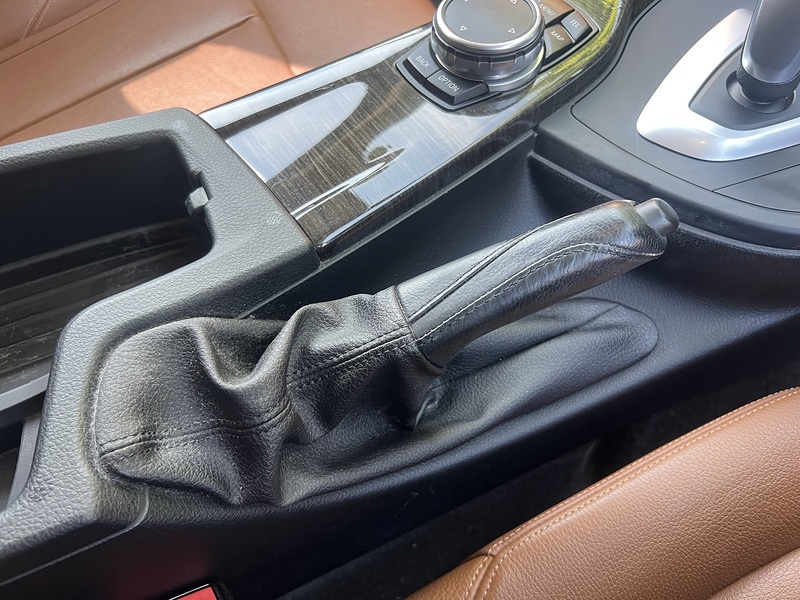 BMW 3 Series 320D Luxury Touring - U11986