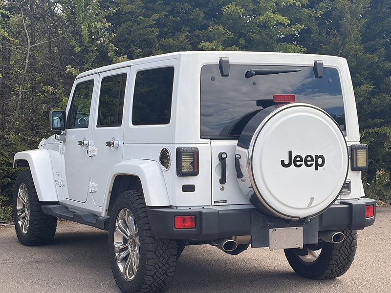 Jeep Wrangler Sahara - U11987