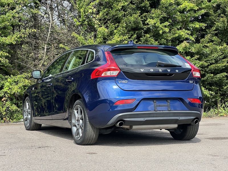 Volvo V40 T4 Se Lux Nav - U11989