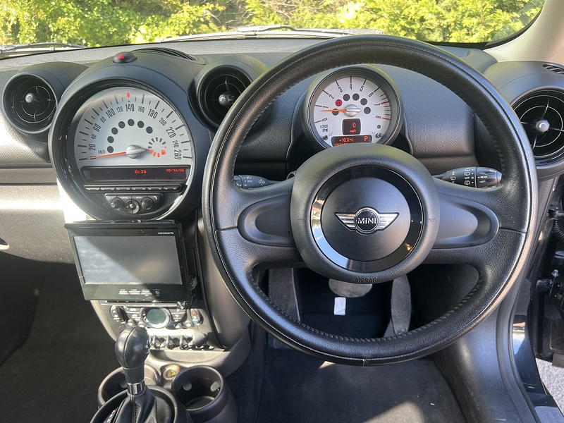 Mini Mini Countryman Cooper - U11990