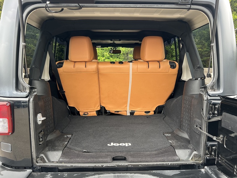 Jeep Wrangler Unlimited Sport - U11991