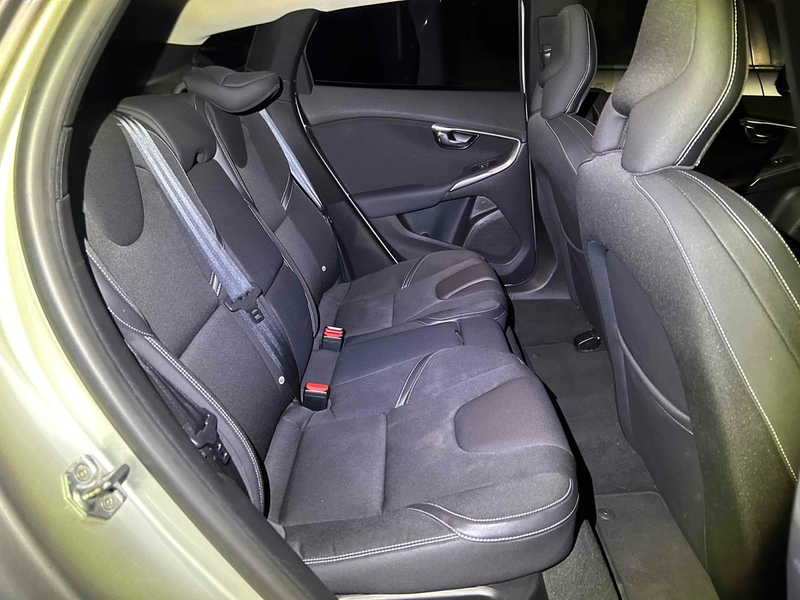 Volvo V40 D4 Se Nav - U11993