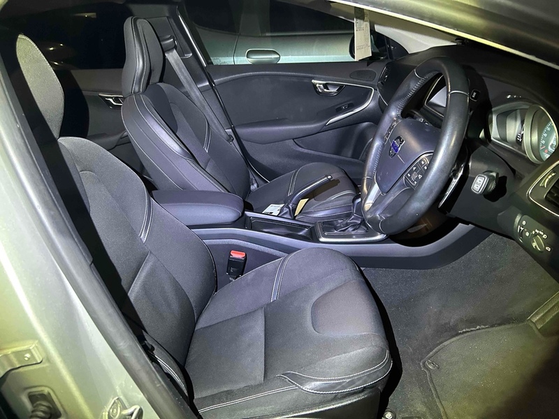 Volvo V40 D4 Se Nav - U11993