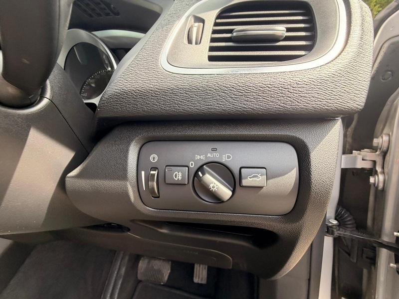 Volvo V40 D4 Se Nav - U11993