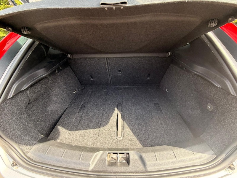 Volvo V40 D4 Se Nav - U11993