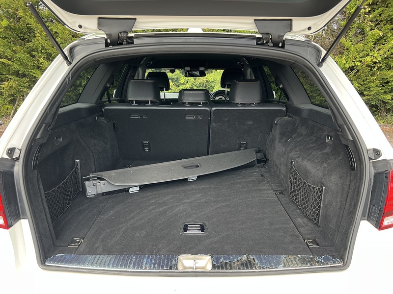 Mercedes-Benz E Class E350 Bluetec Amg Line - U11997