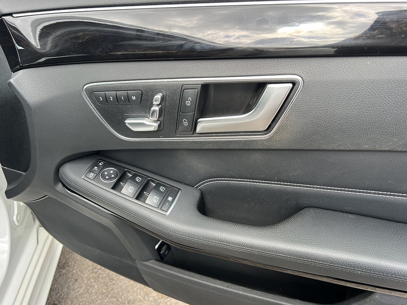 Mercedes-Benz E Class E350 Bluetec Amg Line - U11997