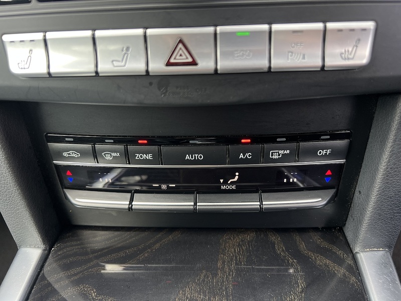 Mercedes-Benz E Class E350 Bluetec Amg Line - U11997